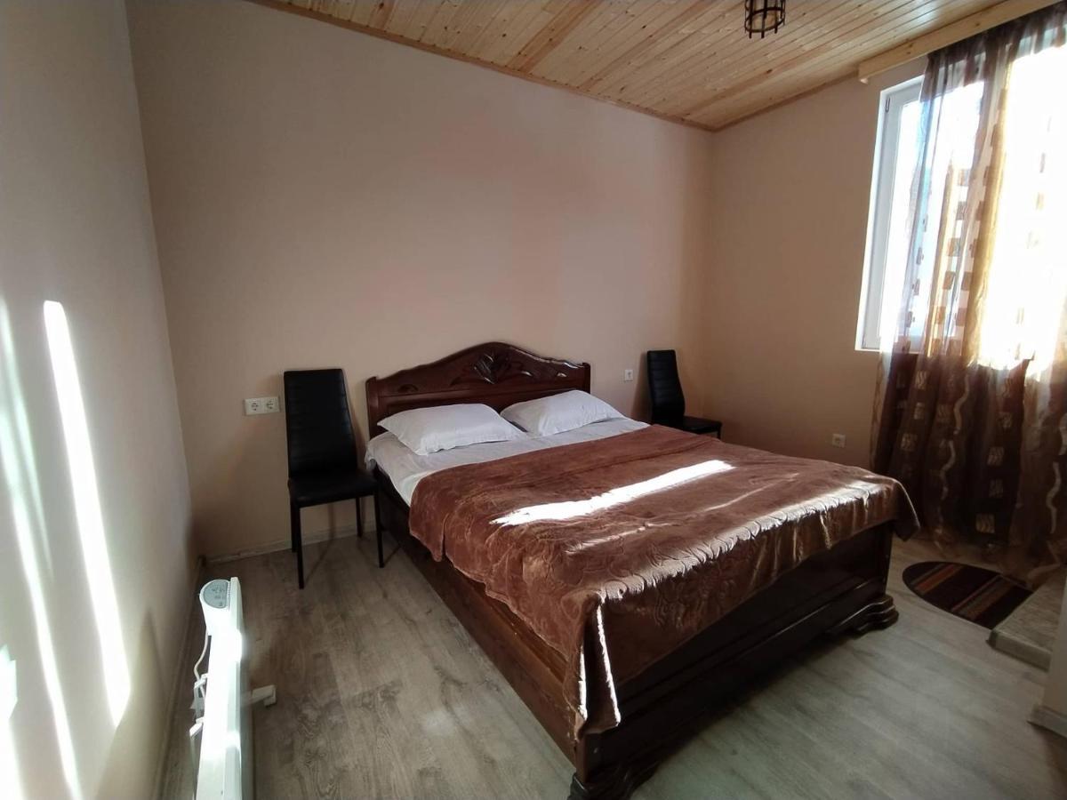 Tetne Qor Guesthouse 메스티아 외부 사진
